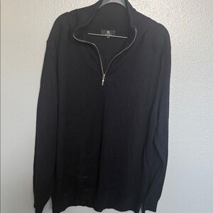 Tumi Men's Black Half-Zip Sweater 100% baby alpaca
